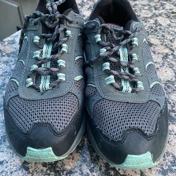 Merrell Walking Sneakers - Picture 3 of 10